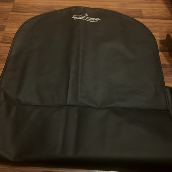 NEW banana republic garment bag - Picture 3 of 3